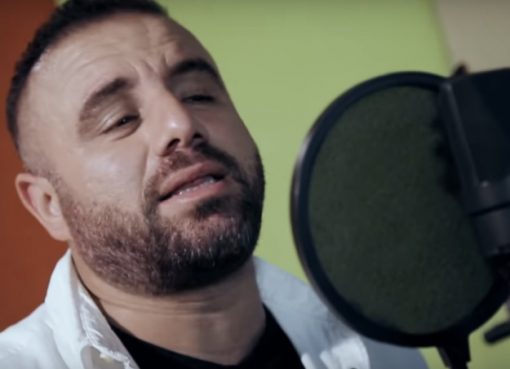 الفنان عوض طنوس اول فلسطيني يقدم الاغنية الشبابية العراقية