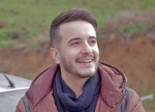 الفنان عماد بنعمر يستعد لإصدار “عييت مانصوڤي”